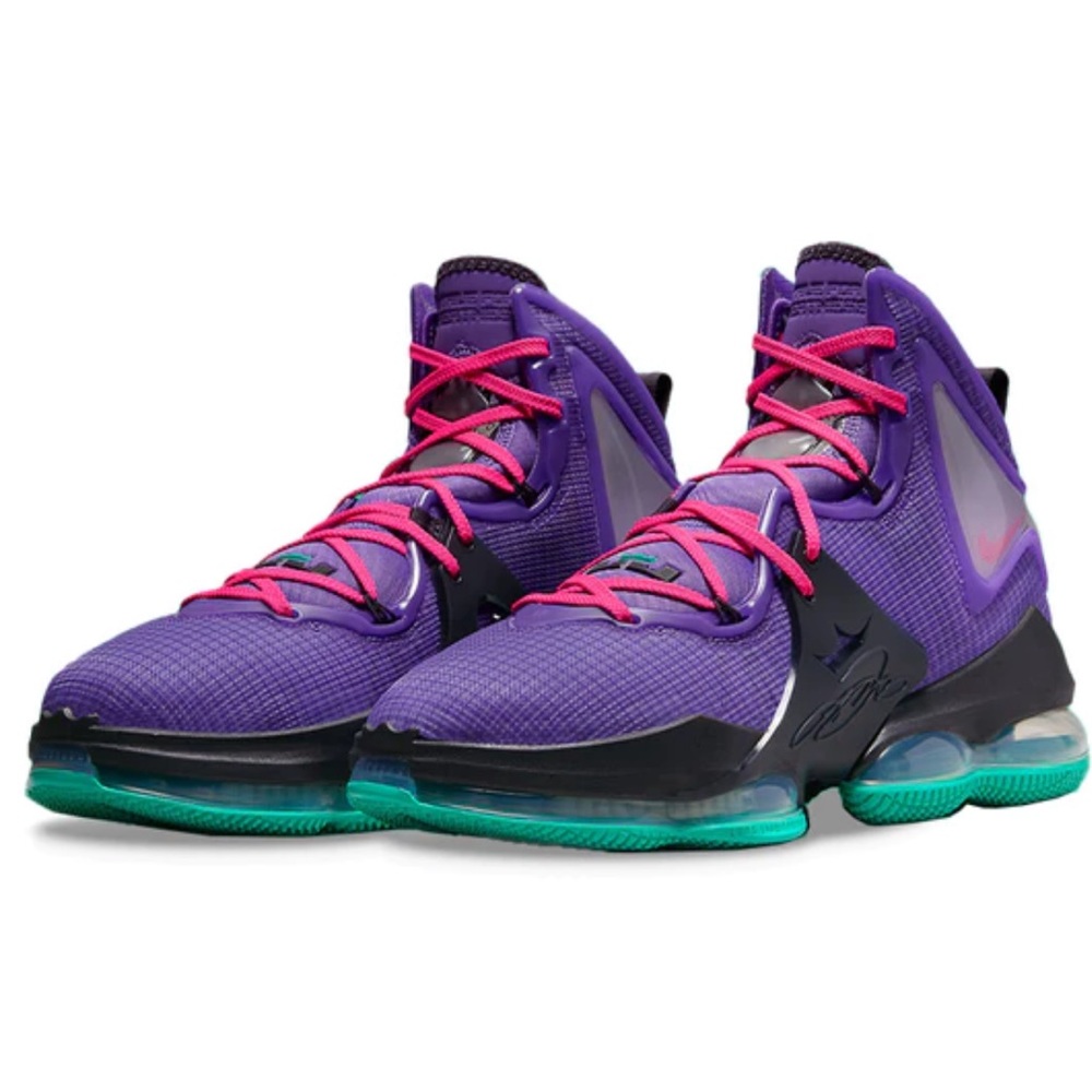 Nike LeBron 19 Purple Colourway